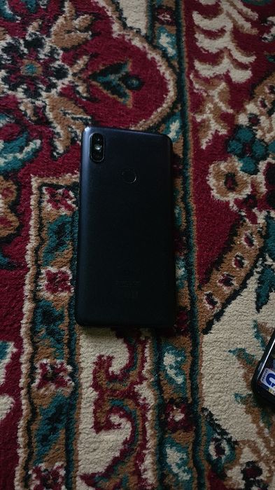 Redmi s2 zo'r telefon