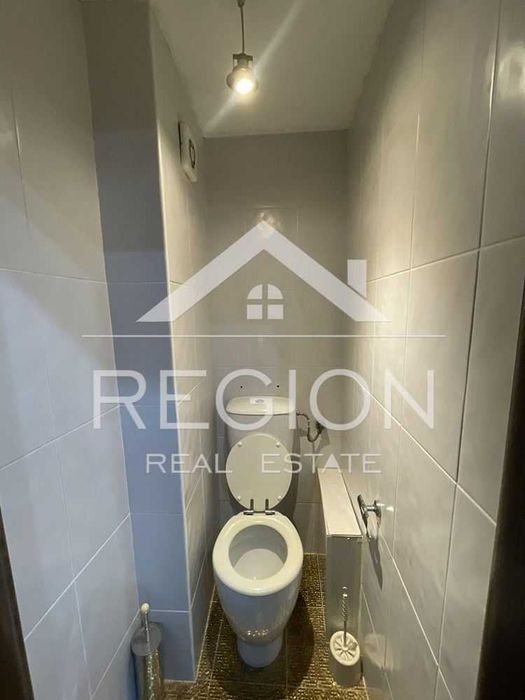 Дава се под наем Тристаен апартамент в Варна, Централна поща - 90 кв.м за 510 € - Снимка #9