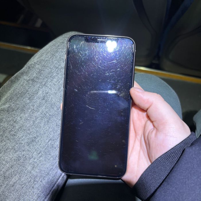 Продам iphone 11 pro 256gb