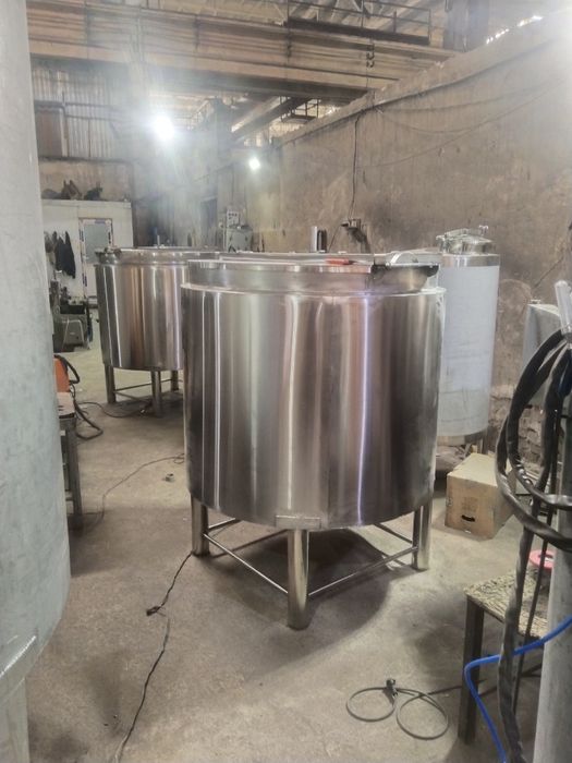 Нержавеющие емкости на заказ.