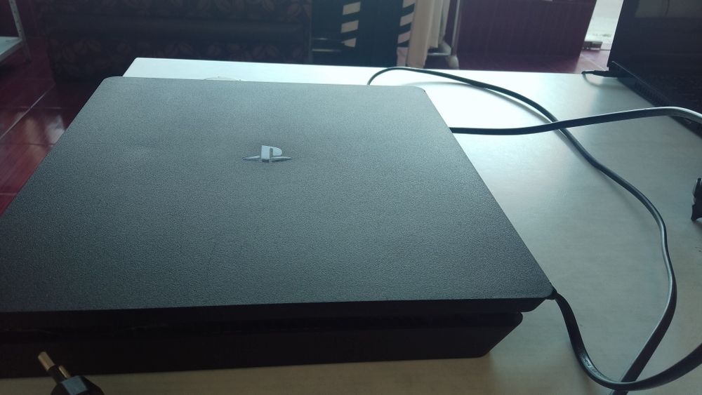 Плейстейшън,, Sony,, 5