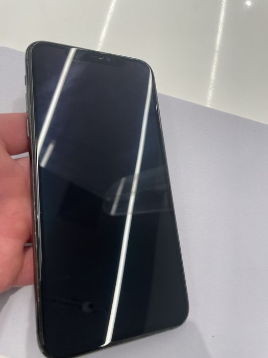 Отличен Apple iPhone 11 Pro Max 512GB