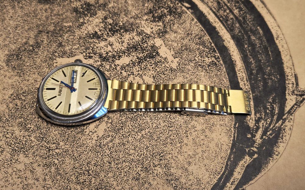 Ceas de mana Raketa (URSS)  mecanic - vechi de colectie