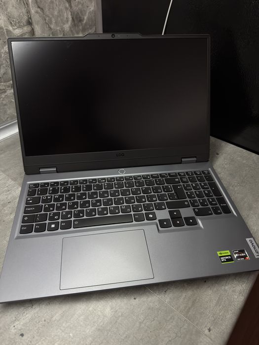 Лаптоп Lenovo LOQ