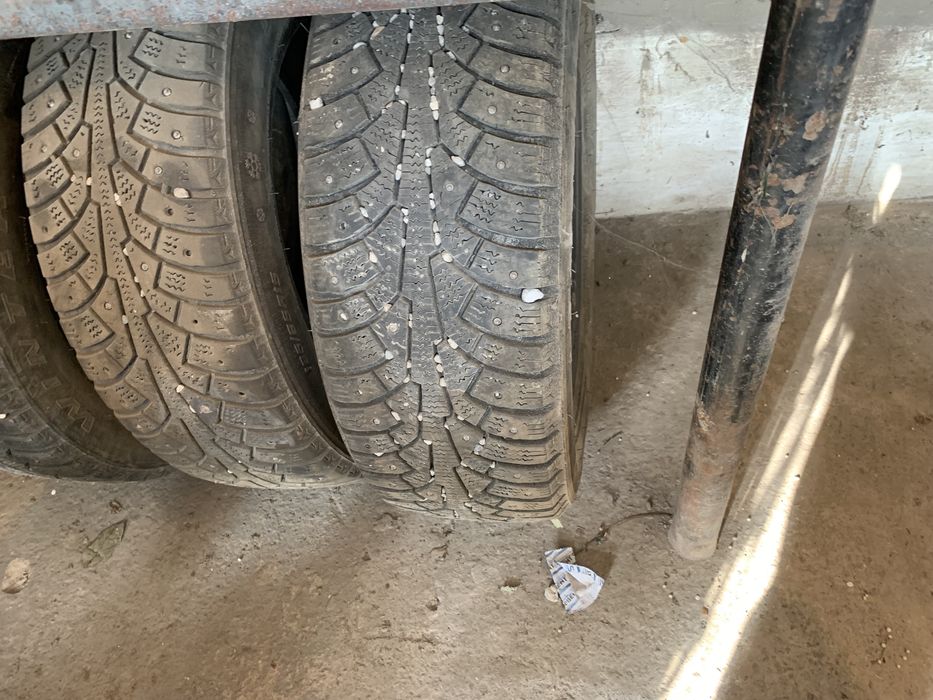 Продаются баллоны зимние б/у