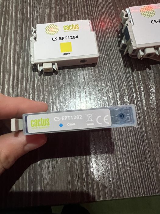 Продам набор картриджов для принтера EPSON