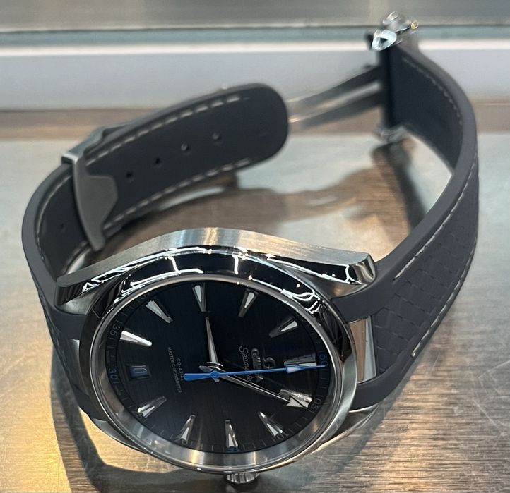Часовник Omega AQUA TERRA 150M
