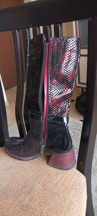 Дамски ботуши от естествена кожа