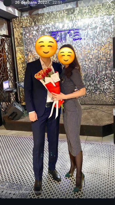 Платья вечерние