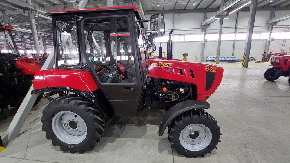 Трактор Беларус 422.1