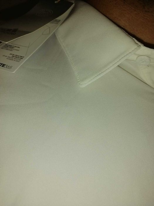 НОВА тениска тип риза Adidas, размер L/XL