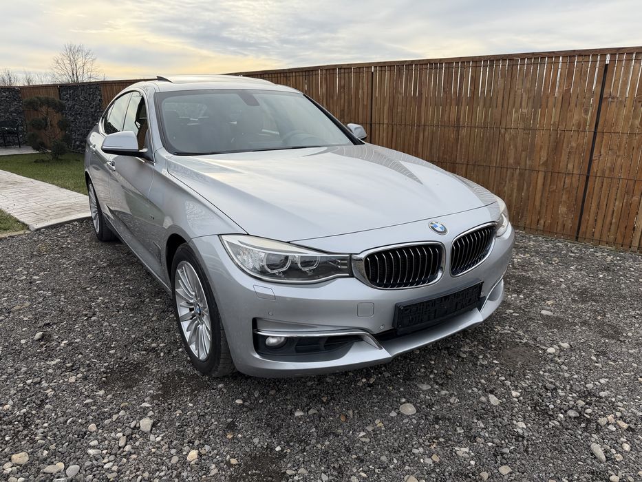 BMW 320i 2015 pachet luxury line ,panorama , automata , piele ,