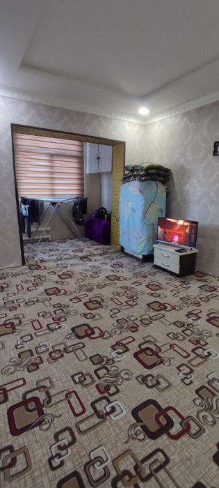 Qoraqamish Chuqursoy 70B 1 xonalik uy 3 xona qilingan oilaga beriladi