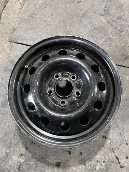 Продам диски р15 1шт на хундай кия 5*114,3