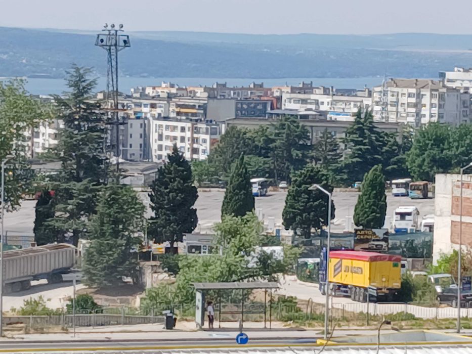 Дава се под наем Двустаен апартамент в Варна, ВИНС - 52 кв.м за 382.5 € - Снимка #12