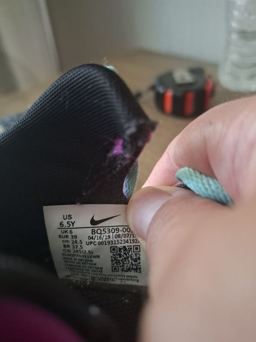 Nike air max маратонки 39 номер.