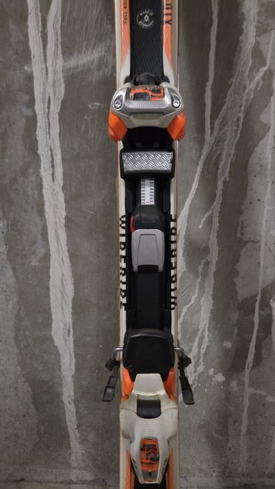 Ски Völkl RTM 81 – 176 см + автомати