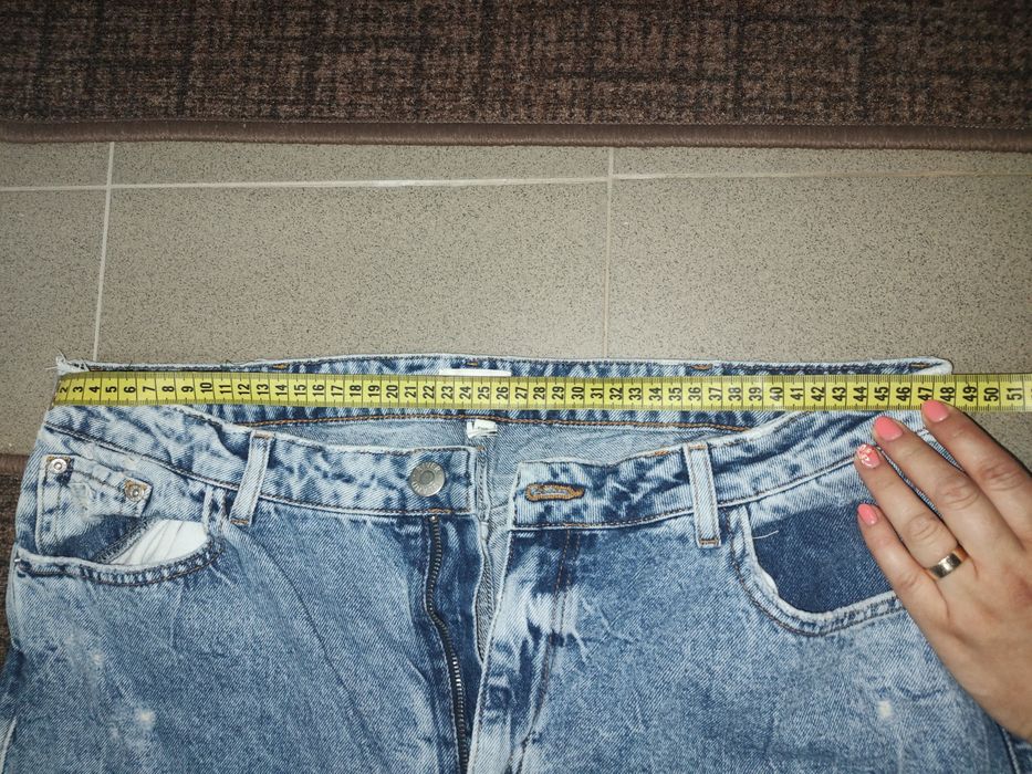 Vând Mom Jeans Noi