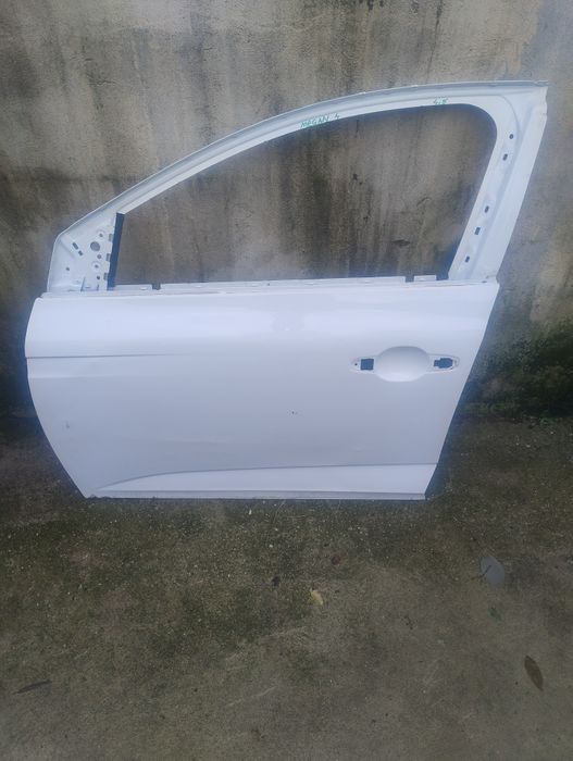 Ușă stânga față Clio 4