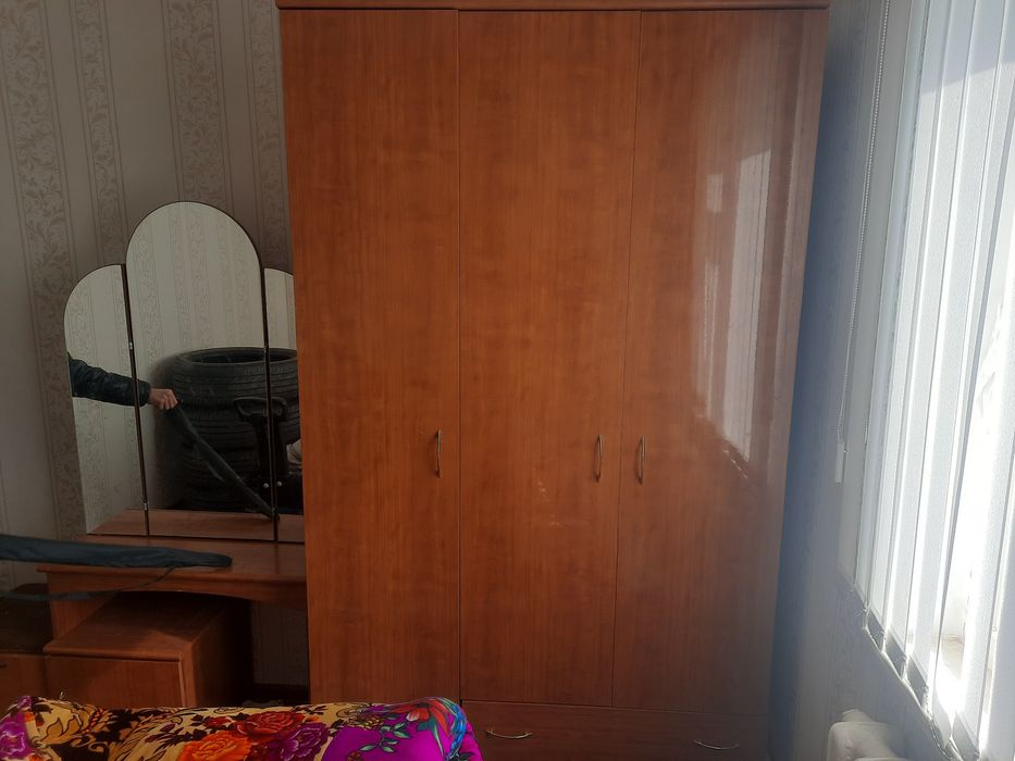 Спальный гарнитур