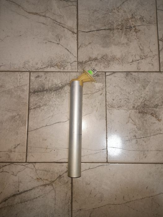 Поплавок бака на w190