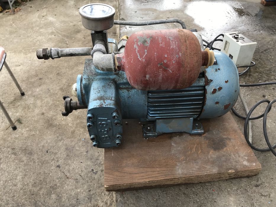 Водна помпа Besi