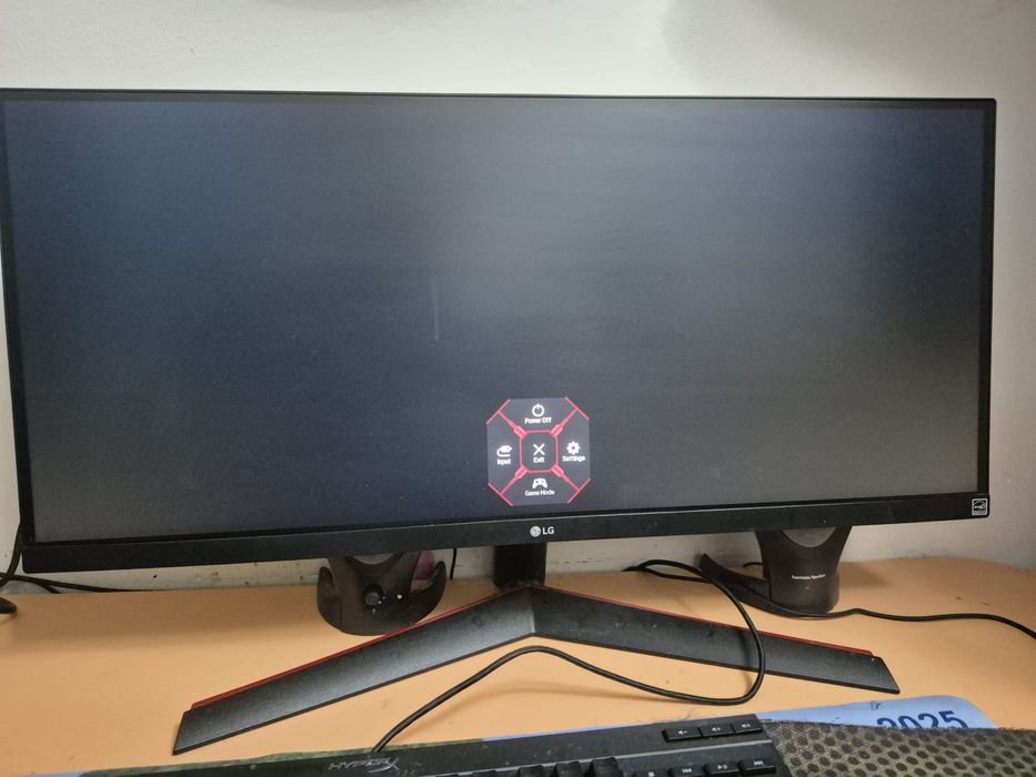 Monitor LG ultra wide 29’’