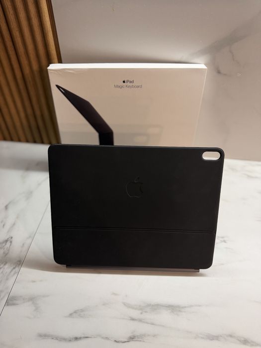 Magic Keyboard ipad air 13 inch