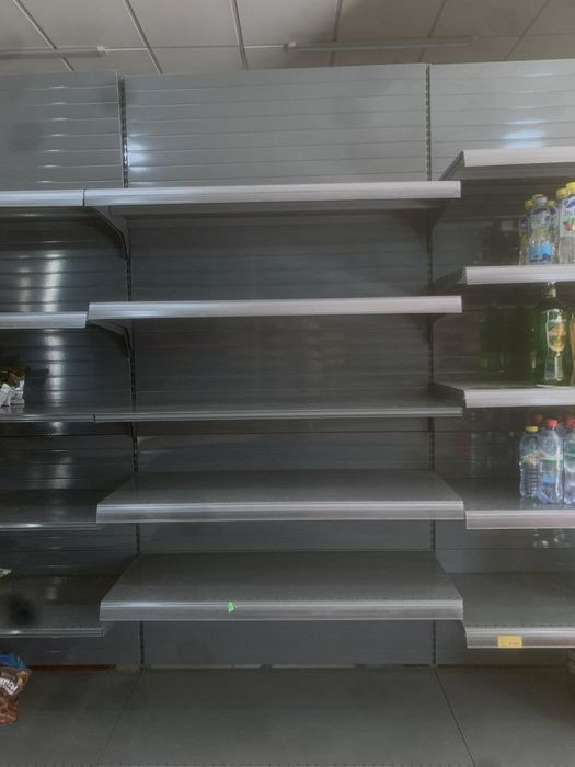 Dokonlar uchun stelajlar