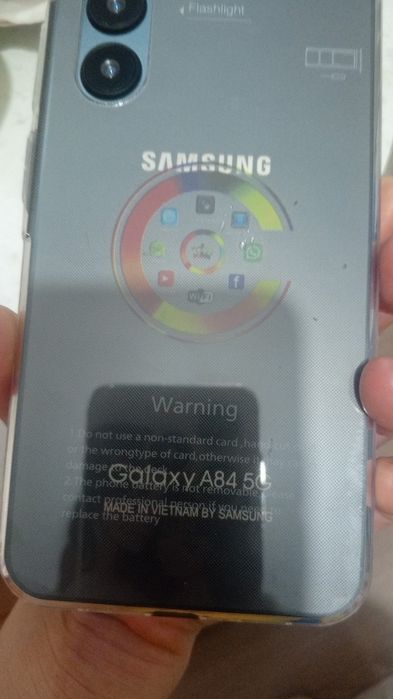 Продам новый телефон