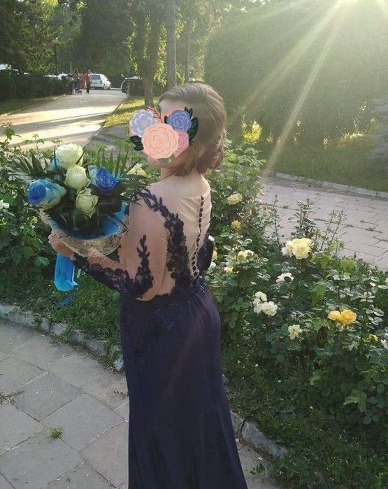Абитуриентска рокля