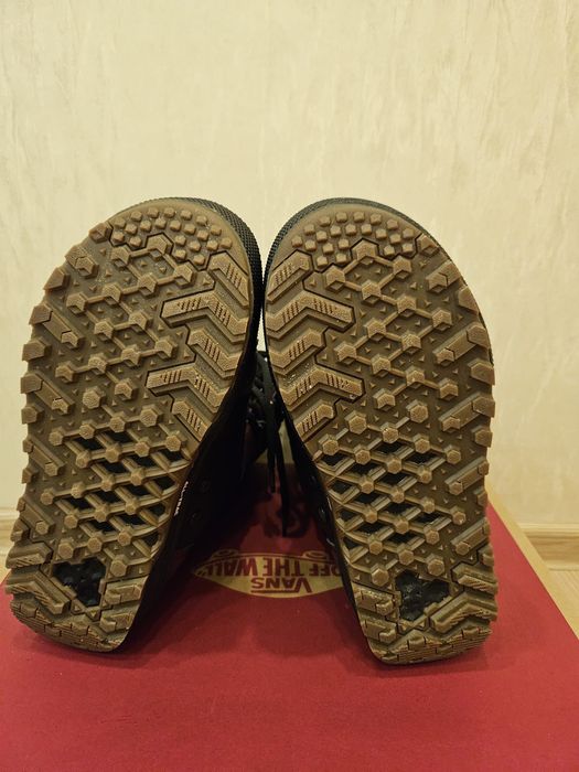 Boots snowboard femei Vans Hi Standard Pro