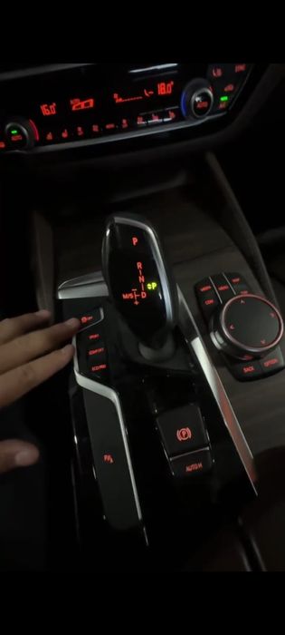 BMW G30 2018г 2L Twin power turbo