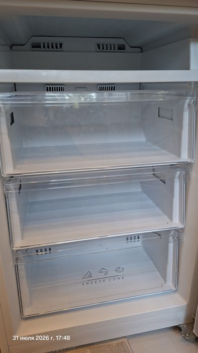 Продам отличный холодильник