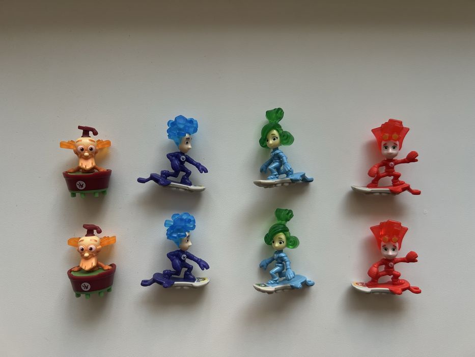 Обмен Kinder Joy Jurassic World и Фиксики