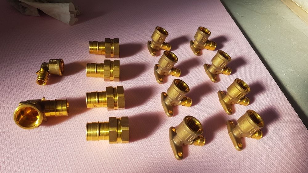 Racord alama Uponor Q&E, cot, fitting, pe-xa,pex, incalzire pardoseala