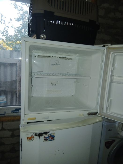 Продам холодильник б/у