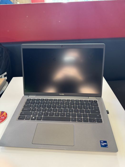 Dell Latitude 5421 | i7-11850H | 32GB RAM | 512GB SSD