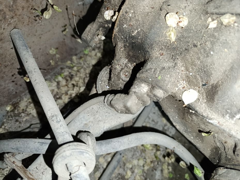 Продам редуктор с приводами на мерседес 124