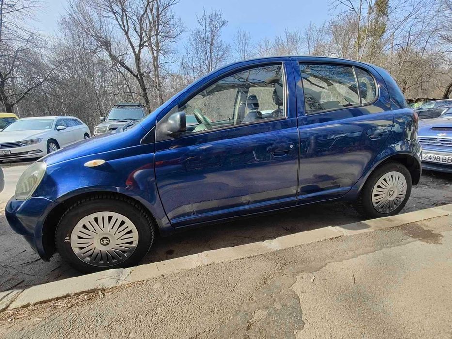 Toyota Yaris 1.3 2002 / Тойота Ярис 1.3 2002 Бензин 90 к.с.