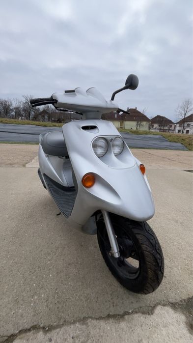 Se vinde scuter malaguti f10
