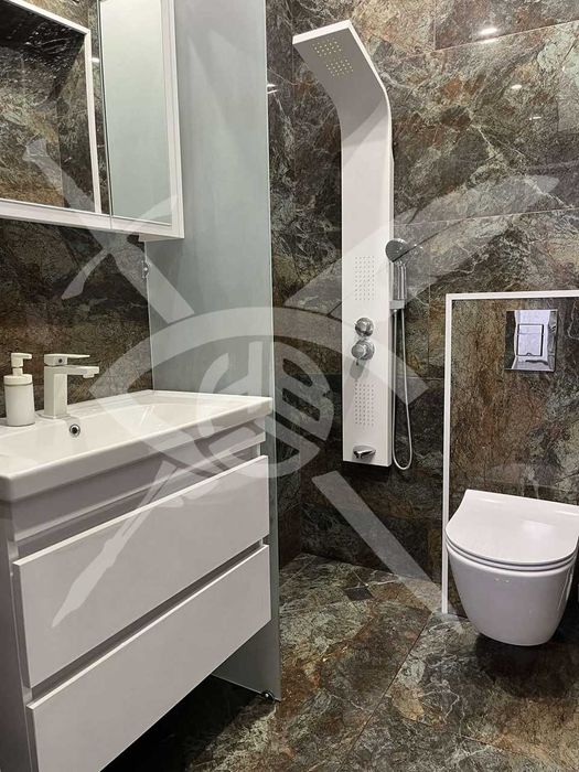 Дава се под наем Тристаен апартамент в Варна, Галата - 122 кв.м за 1100 € - Снимка #5