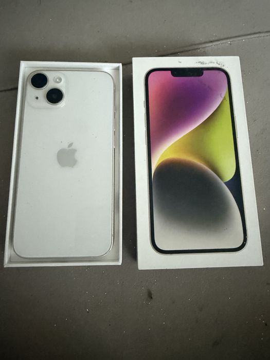 iPhone 14 в хорошем состоянии