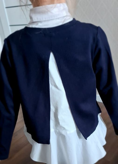 Школьный пуловер с рубашкой