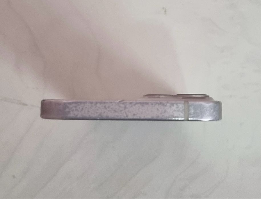 IPhone 13  garantiya beriladi