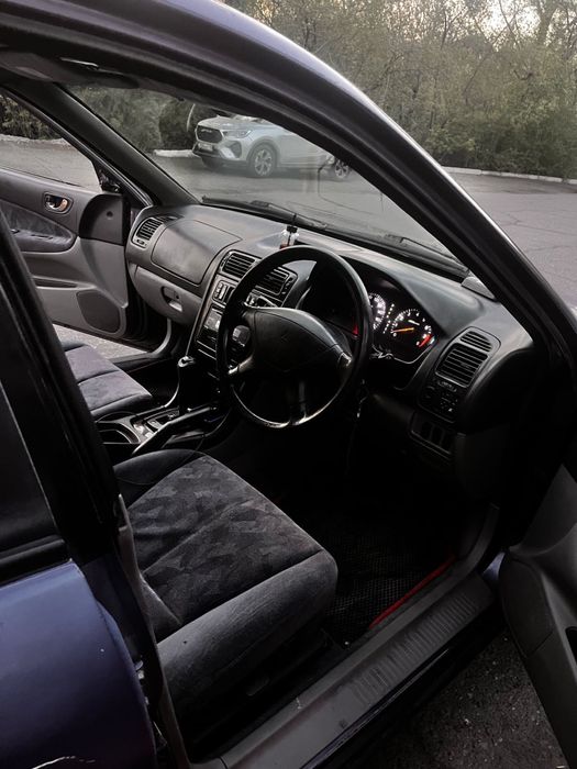 Митсубиси Легнум