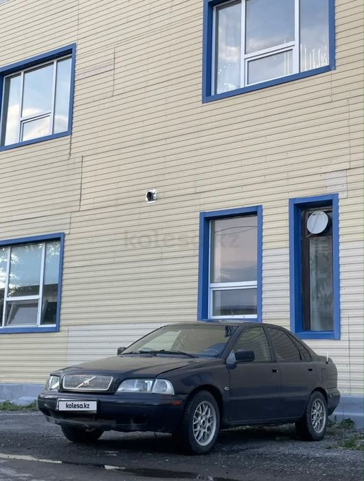 Срочно продам Volvo s40