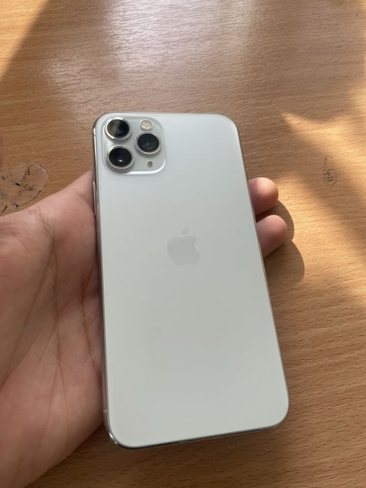 Iphone 11 prosotiladi