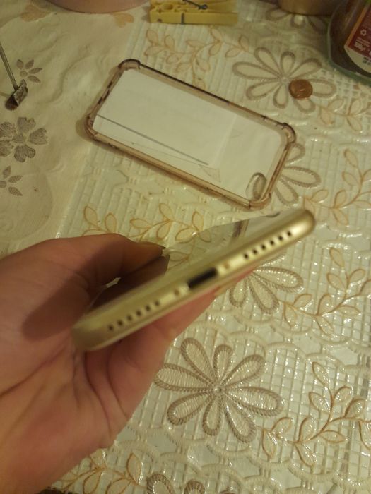 Iphone 7-32GB в добро състояние