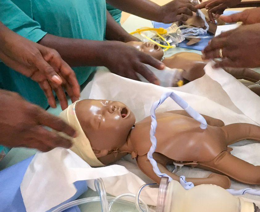 Медицинский Муляж NeoNatalie — это надувной симулятор